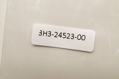 OEM Yamaha 3H3-24523-00-00 Valve NOS