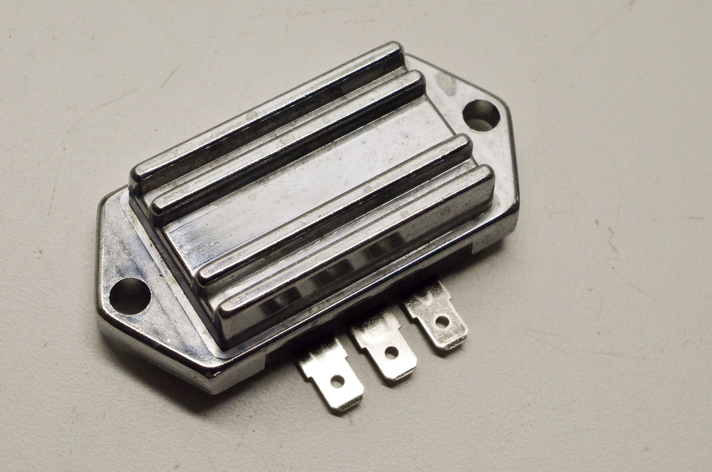 Aftermarket AKH6002 Voltage Rectifier NOS
