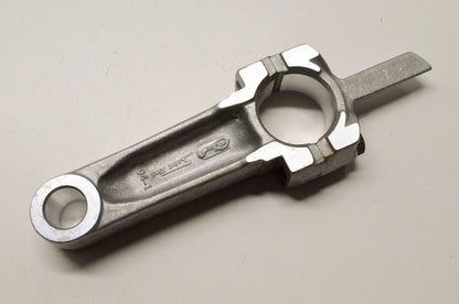Aftermarket 7-03871, 33093A Connecting Rod NOS