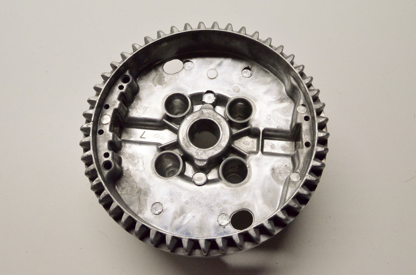 Briggs&Stratton 590421 Flywheel NOS