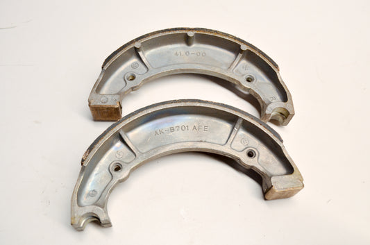 OEM Yamaha 4L0-W2536-00-00 Brake Shoe Kit NOS