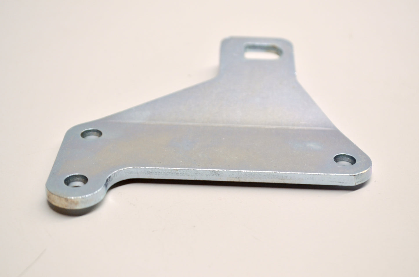 OEM Harley-Davidson 65975-99 Front Exhaust Mounting Bracket NOS