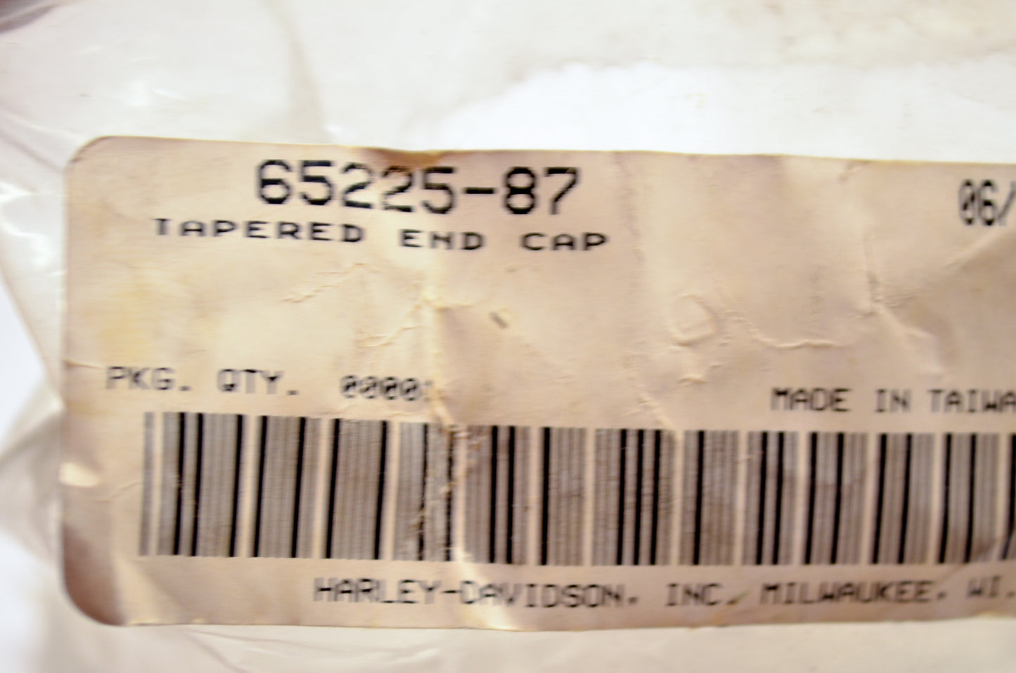 OEM Harley-Davidson 65225-87 Tapered End Cap NOS