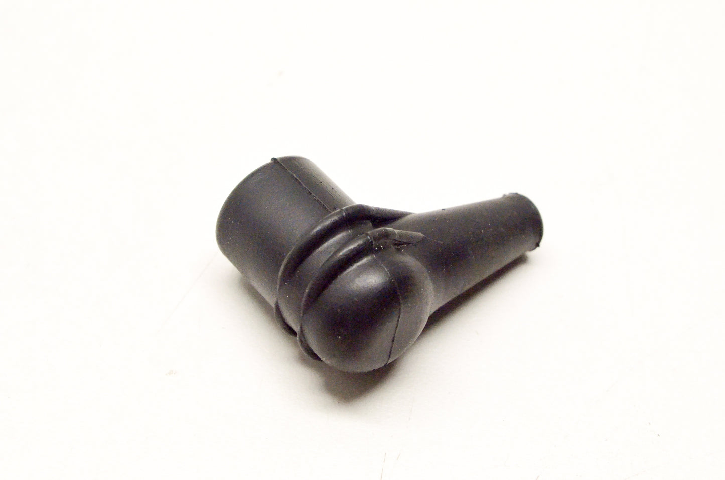 OEM Echo 15901203433 Spark Plug Boot Cap NOS
