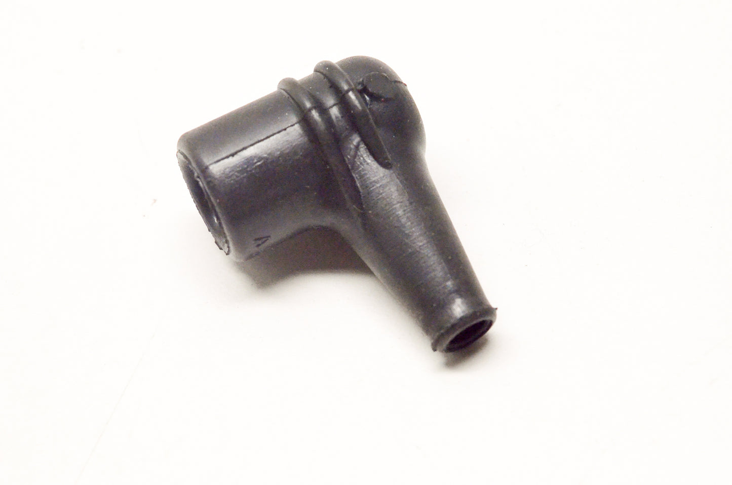 OEM Echo 15901203433 Spark Plug Boot Cap NOS