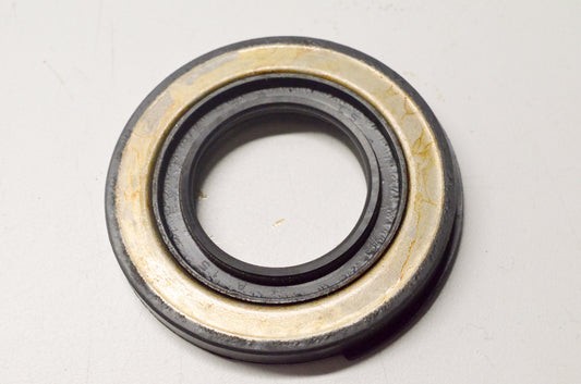 OEM Suzuki 09289-38011 Crank Shaft Case Seal NOS