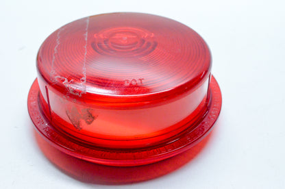 Betts 71L Round Red Lens SAE-ILP2ST-79 NOS