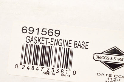 OEM Briggs & Stratton 691569 Engine Base Gasket NOS