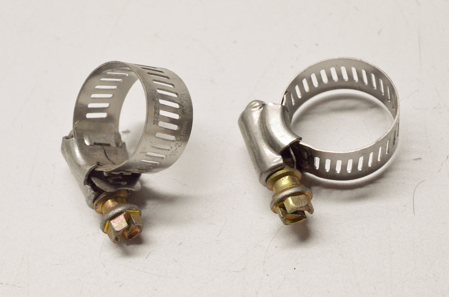 Napa 705-1011 Worm Gear Hose Clamp Size 08 Qty 2 NOS