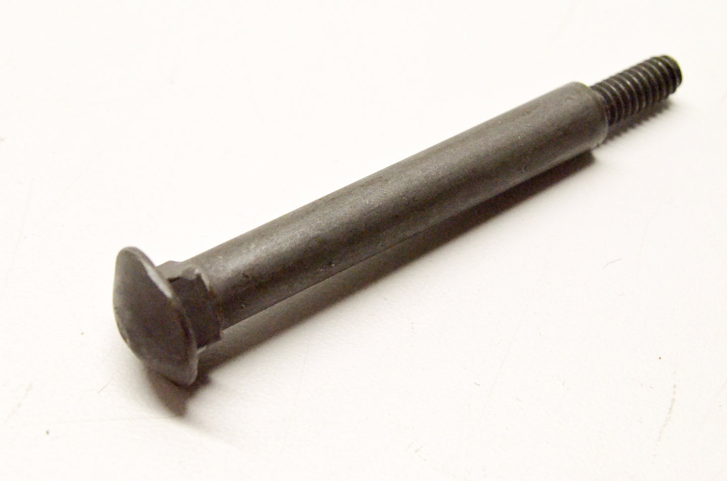 MTD 911-1146 Axle Castor NOS