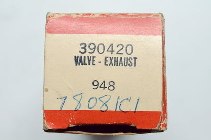 OEM Briggs & Stratton 390420 Exhaust Valve NOS