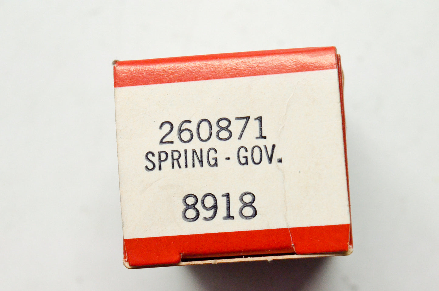 OEM Briggs & Stratton 260871 Governor Spring NOS