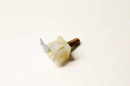OEM Briggs & Stratton 398525 Ground Wire Insulator NOS