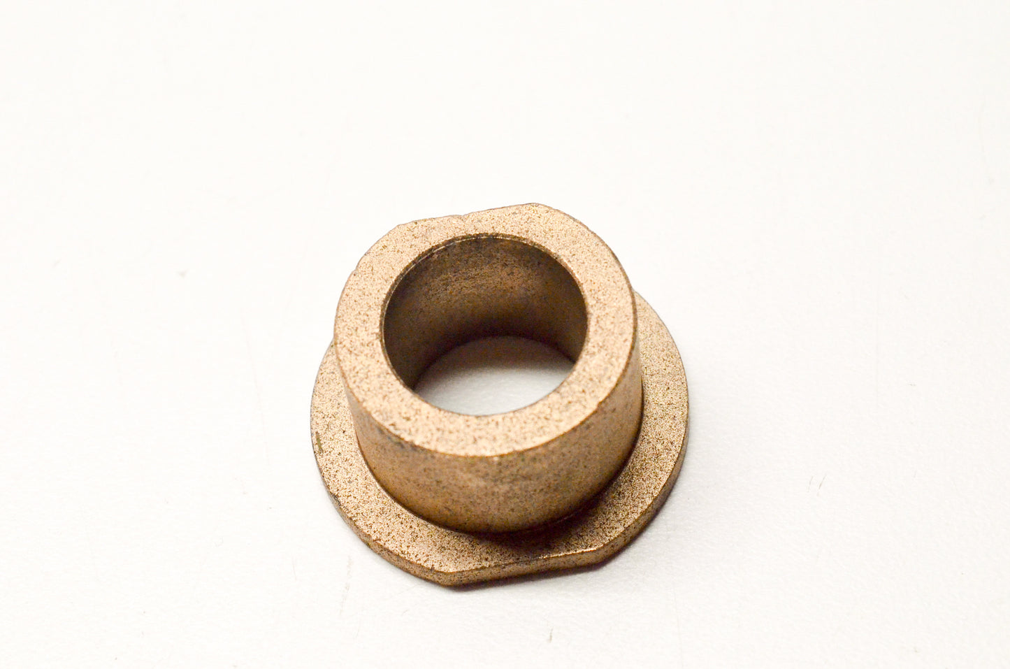 OEM Briggs & Stratton 1501114MA Axle Bearing NOS
