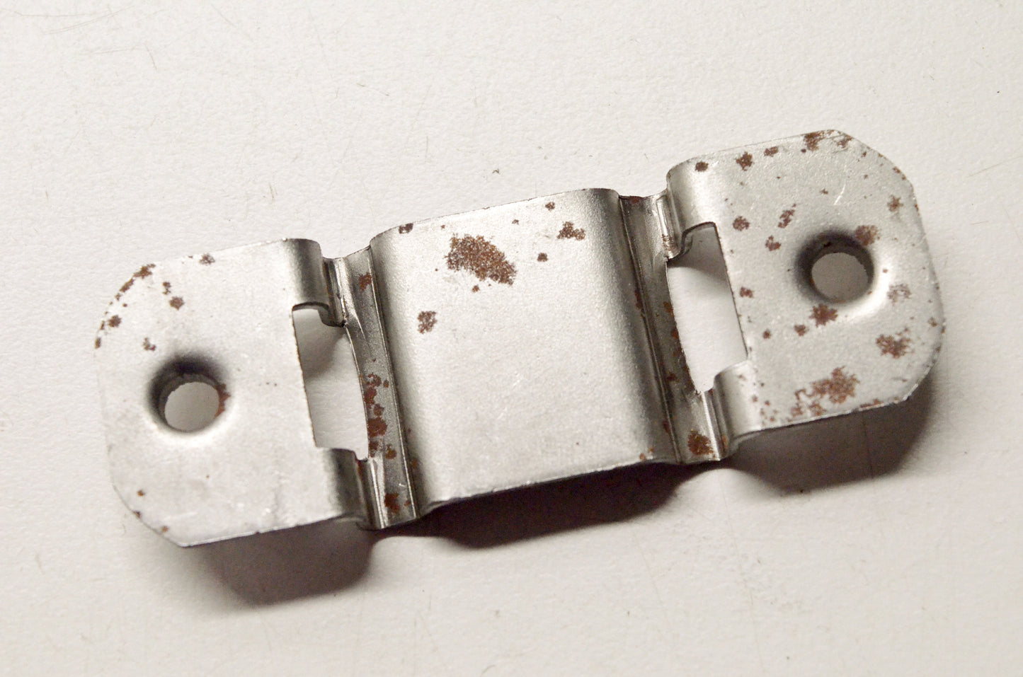 OEM Briggs & Stratton 222934 Mounting Bracket NOS