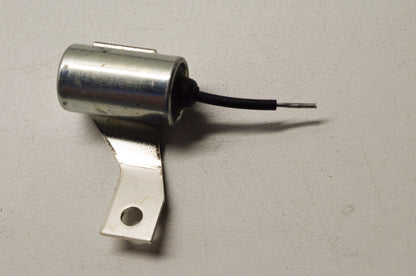 OEM Briggs & Stratton 392912 Condenser NOS