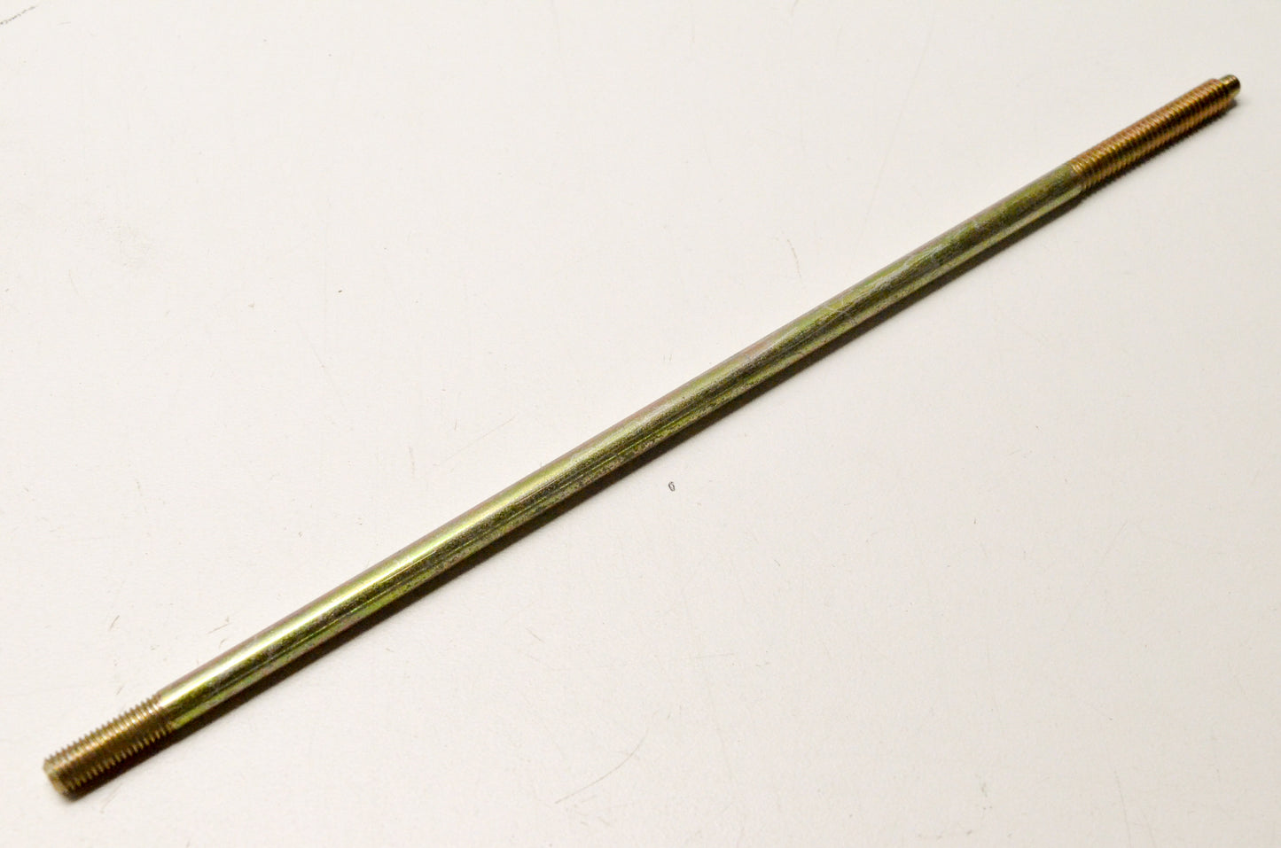 OEM Briggs & Stratton 691241 Air Cleaner Stud NOS