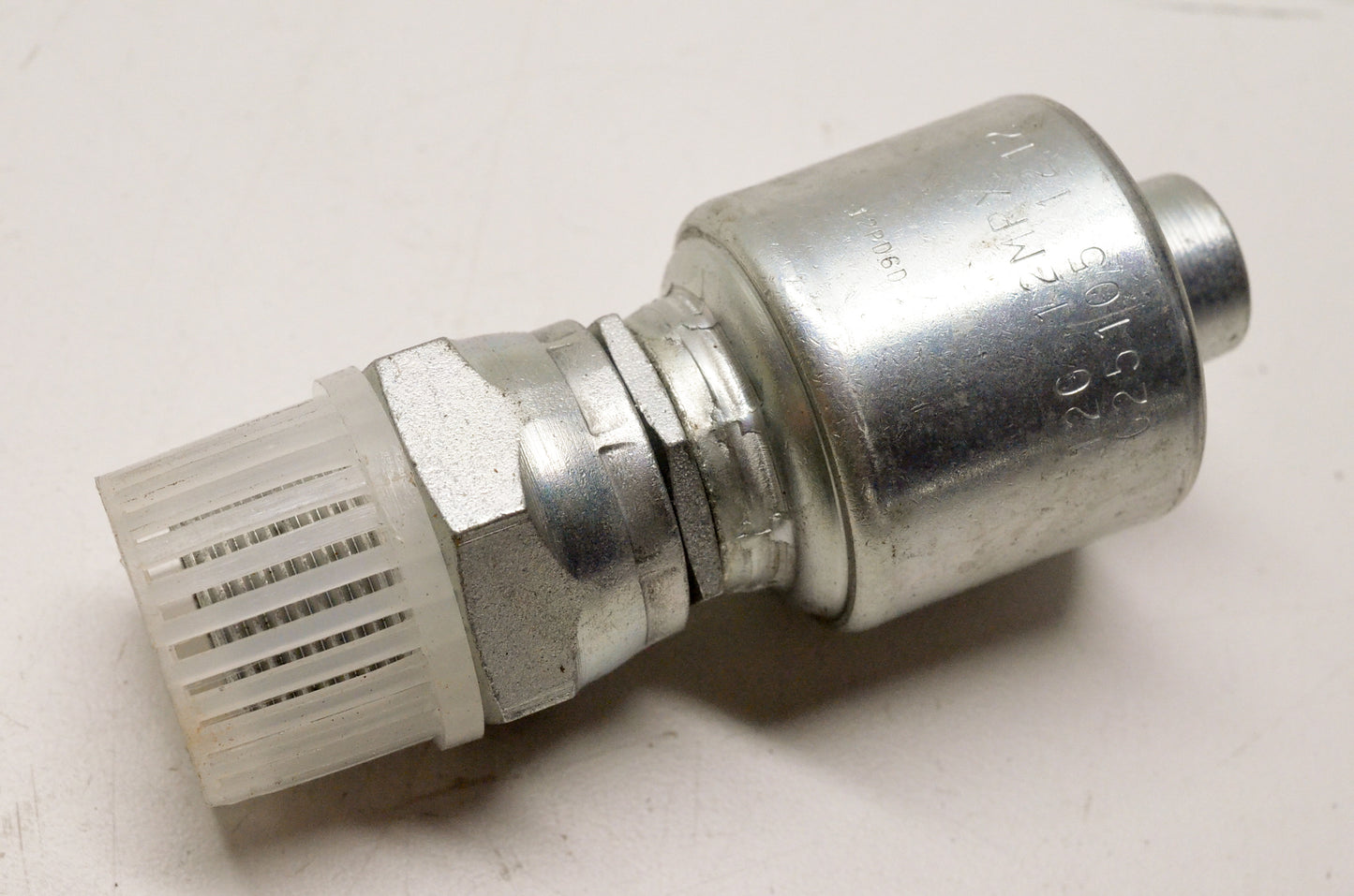 Gates G25105-1212 Hydraulic Hose Fitting NOS