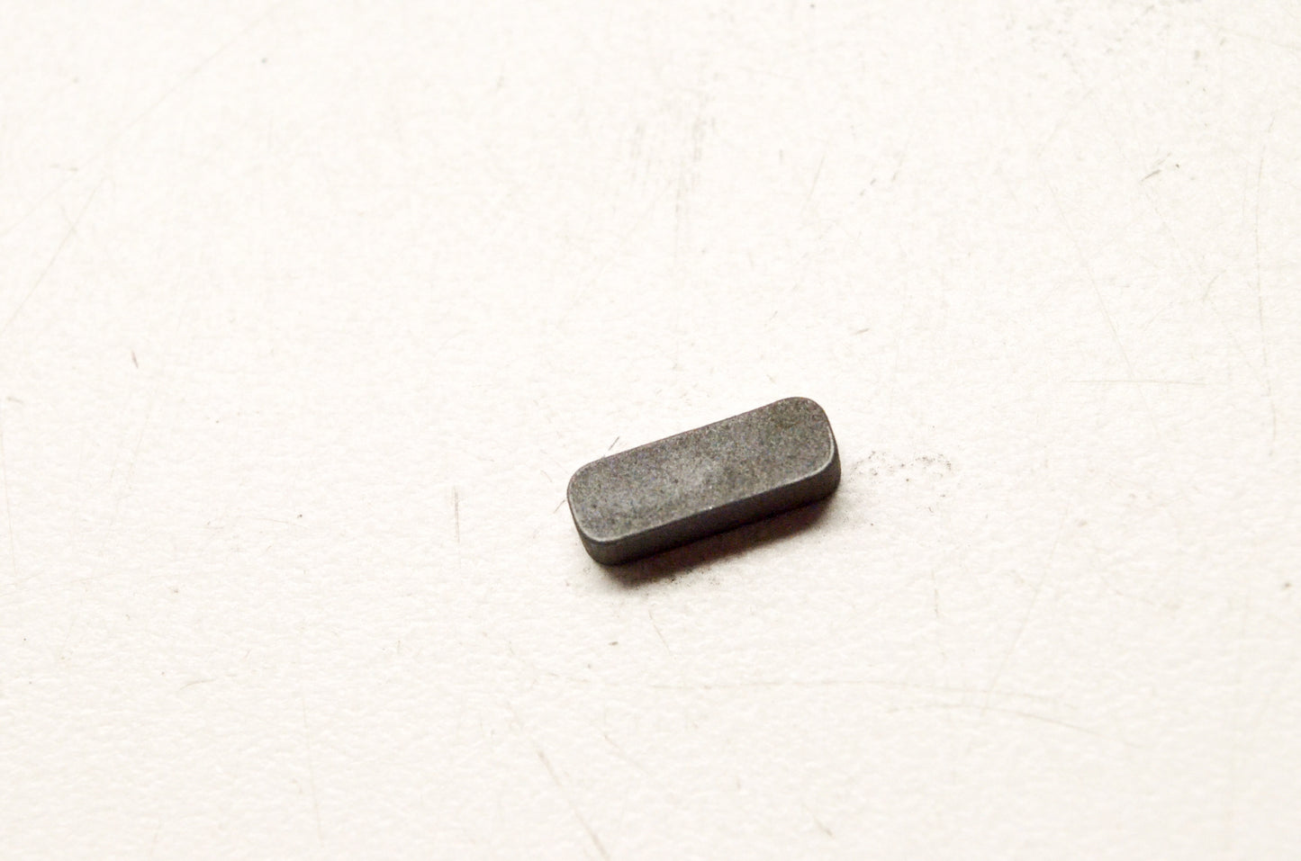 OEM Briggs & Stratton 395002 Flywheel Key NOS