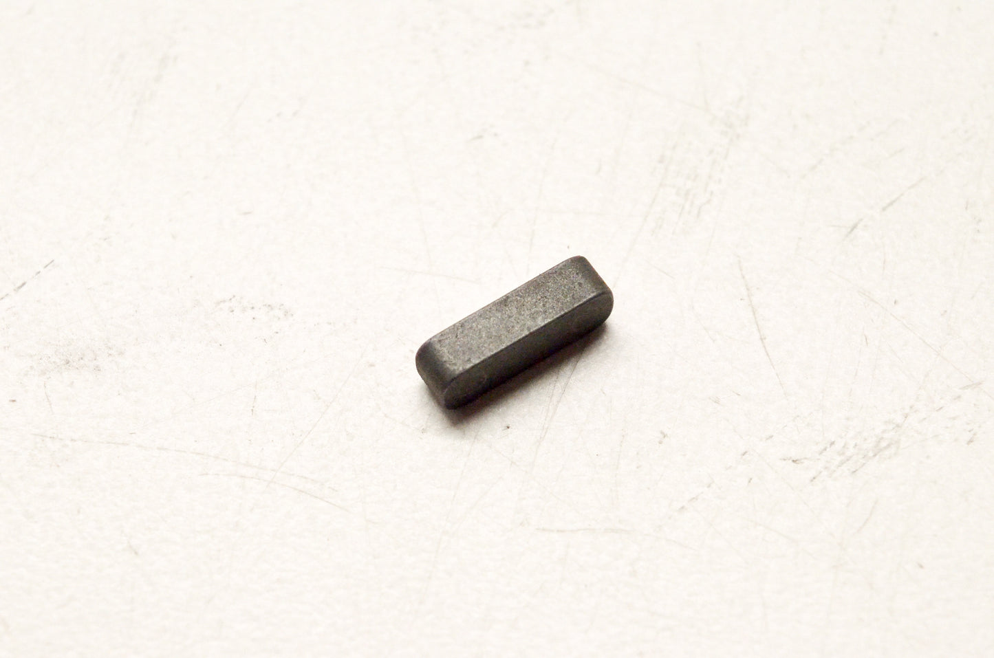 OEM Briggs & Stratton 395002 Flywheel Key NOS