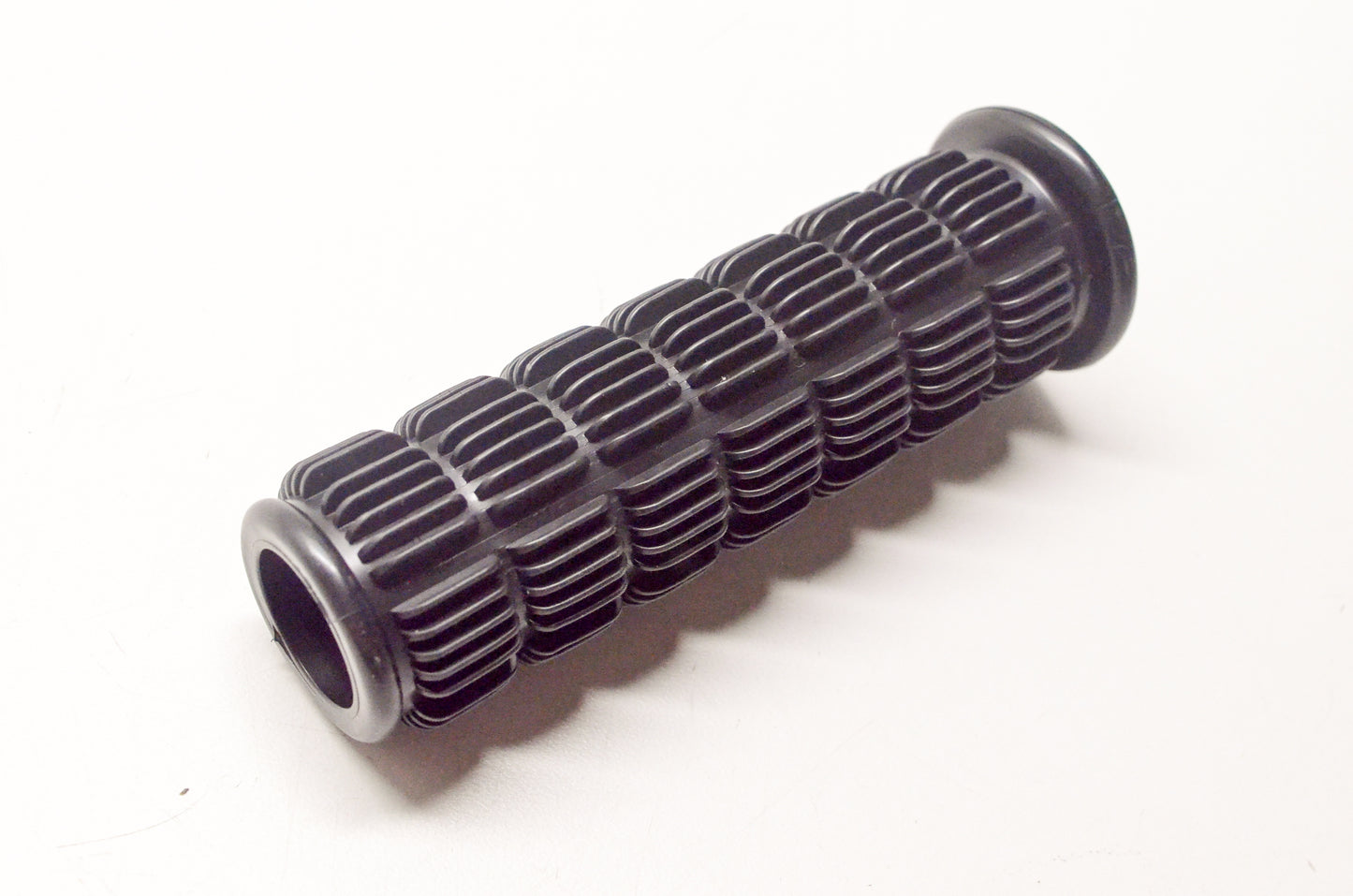 Hustler 771139 Black Grip .875 x 4.562 NOS
