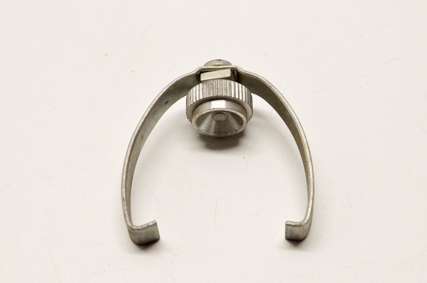Kohler A-210477 Fuel Bowl Retaining Strap NOS