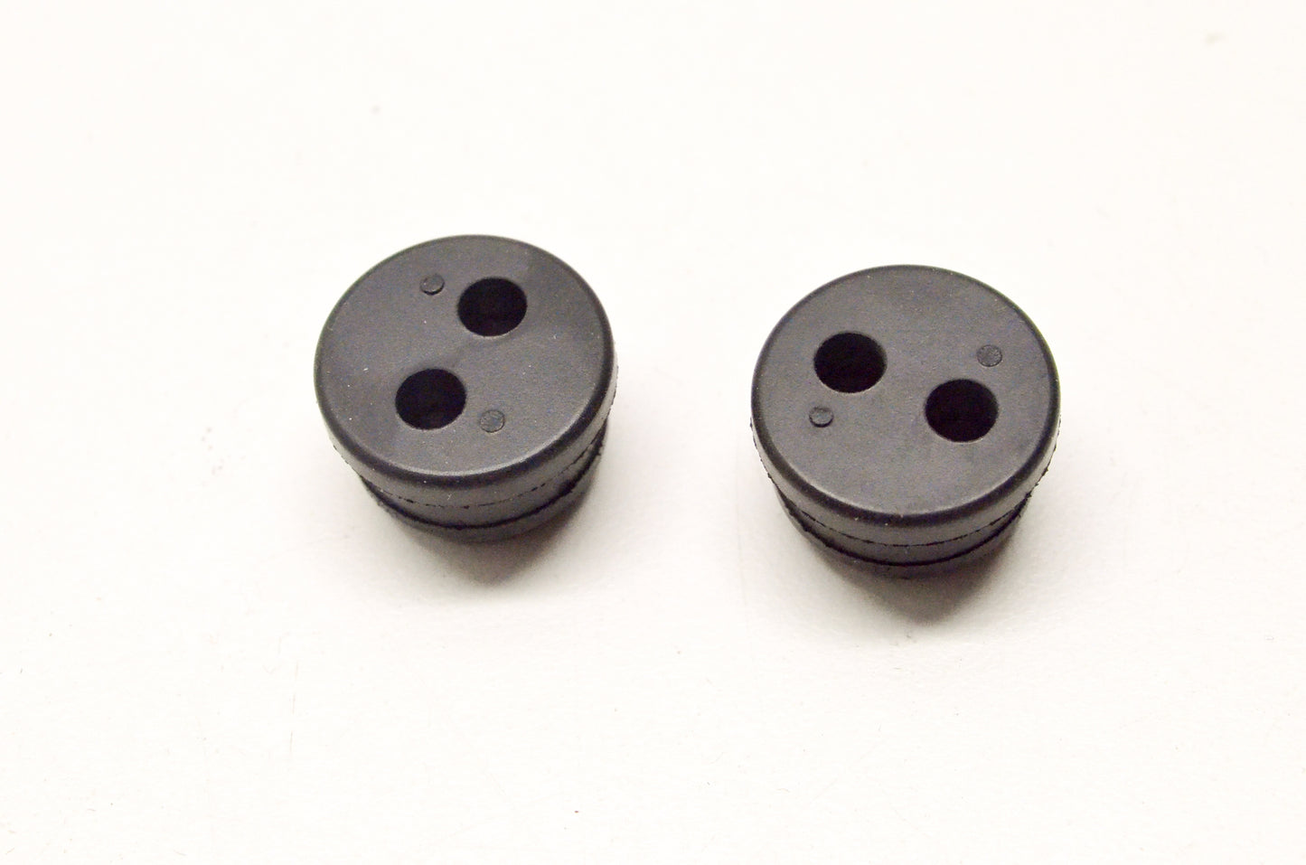 OEM Echo 13211544330 2 Hole Fuel Tank Grommet Qty 2 NOS