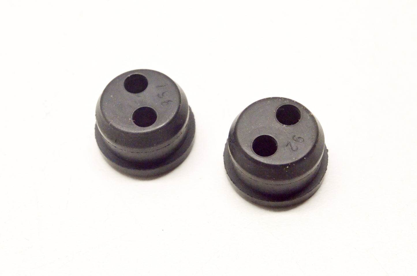 OEM Echo 13211544330 2 Hole Fuel Tank Grommet Qty 2 NOS