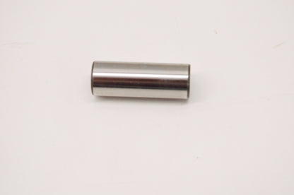 OEM Yamaha 517-11633-00-00 Piston Pin NOS