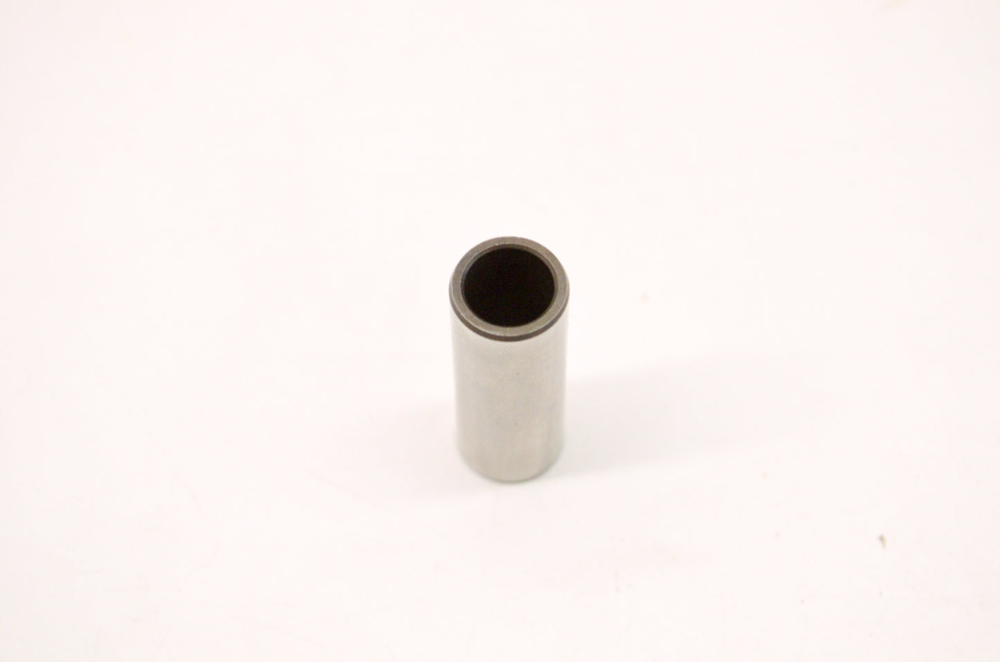 OEM Yamaha 517-11633-00-00 Piston Pin NOS