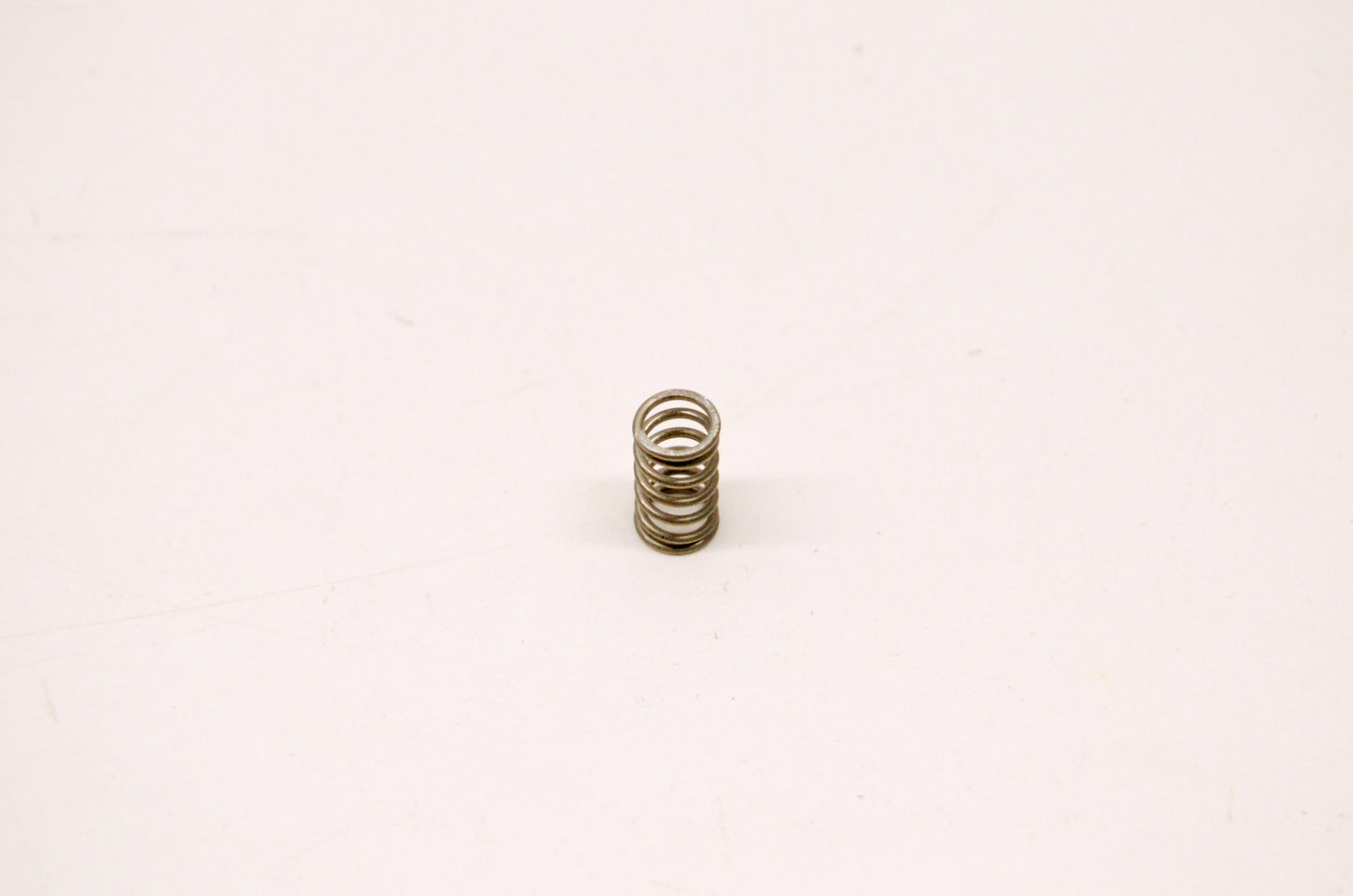 OEM Yamaha 90501-08214-00 Compression Spring NOS