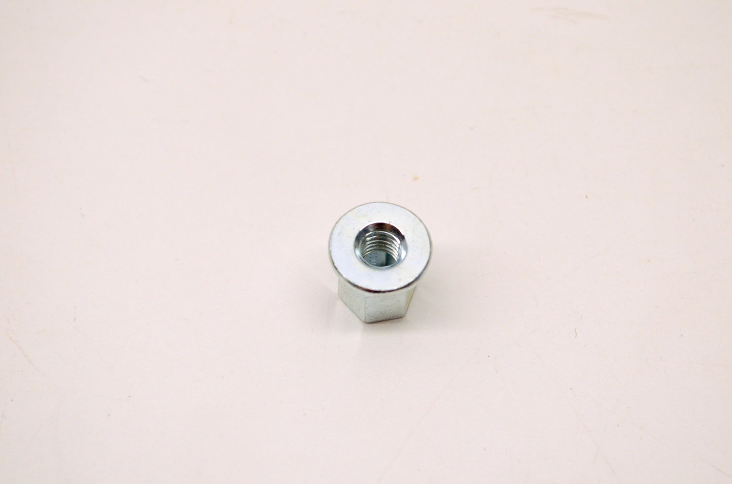 OEM Yamaha 90179-06499-00 Shape Nut NOS