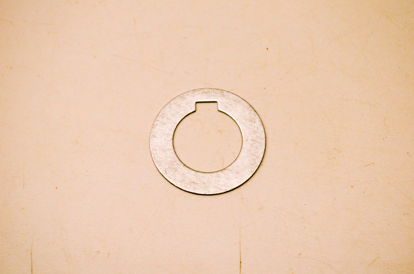OEM Yamaha 90214-17017-00 Claw Washer NOS