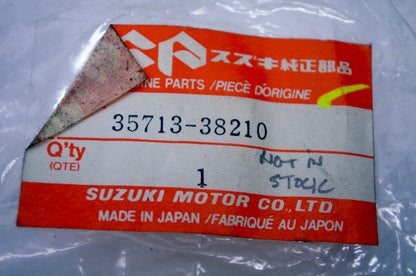 OEM Suzuki 35713-38210 Rear Combination Lamp Gasket NOS