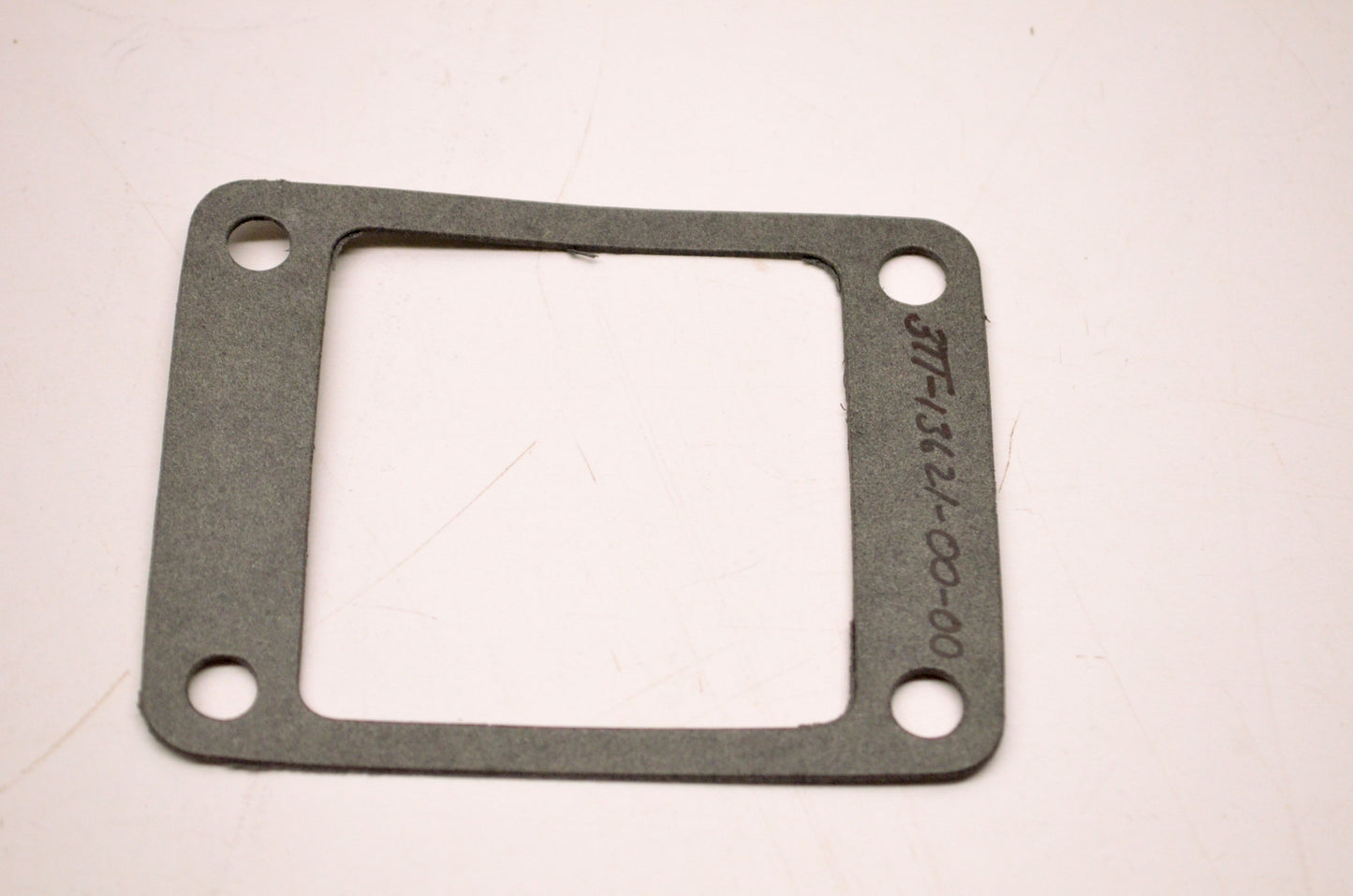 OEM Yamaha 3TT-136251-00-00 Valve Seat Gasket NOS