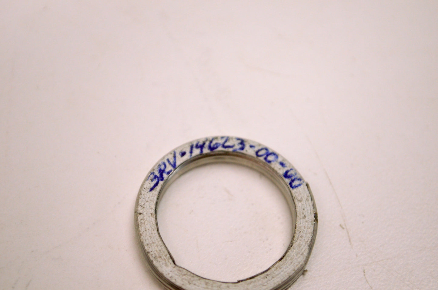 OEM Yamaha 3RV-14623-00-00 Exhaust Pipe Gasket NOS