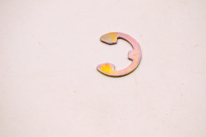 OEM Yamaha 93430-10015-00 Circlip NOS