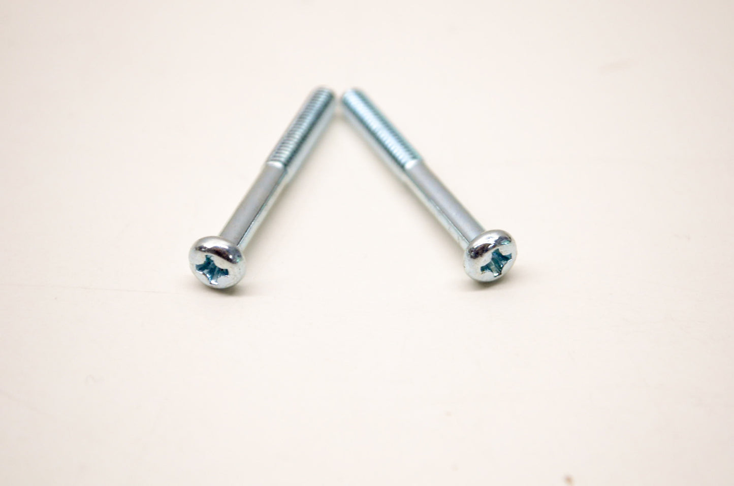 OEM Yamaha 98501-04035-00 Pan Head Screw Bolt Qty 2 NOS