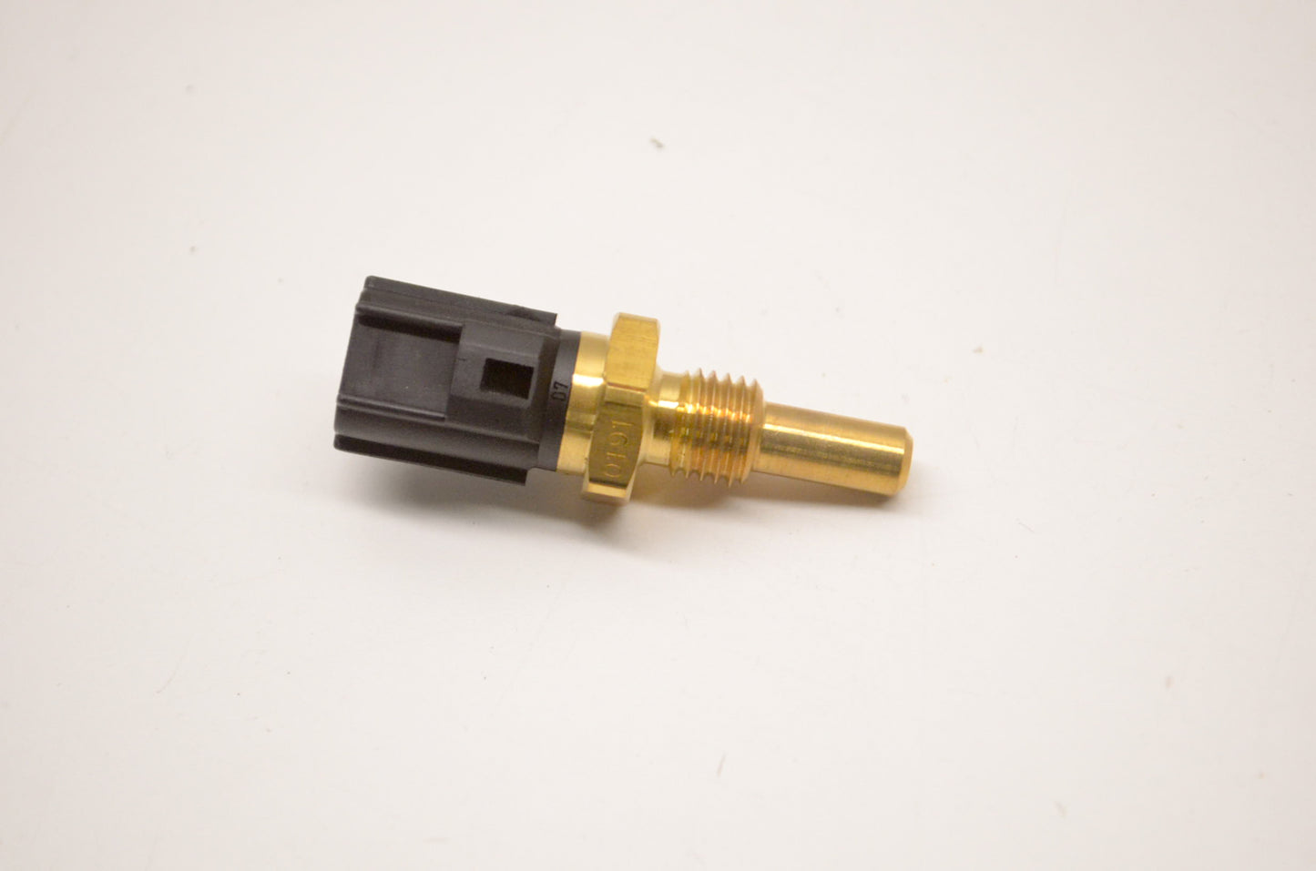 OEM Yamaha 8CC-85790-01-00 Water Temp Sensor NOS