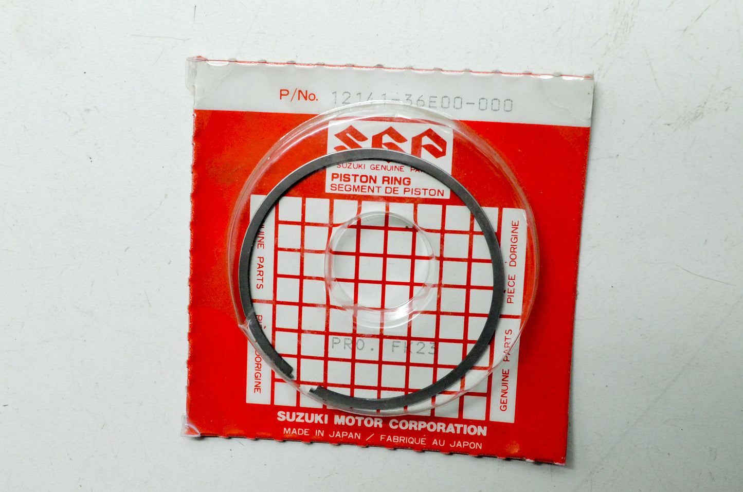 OEM Suzuki 12141-36E00-000 Piston Ring NOS