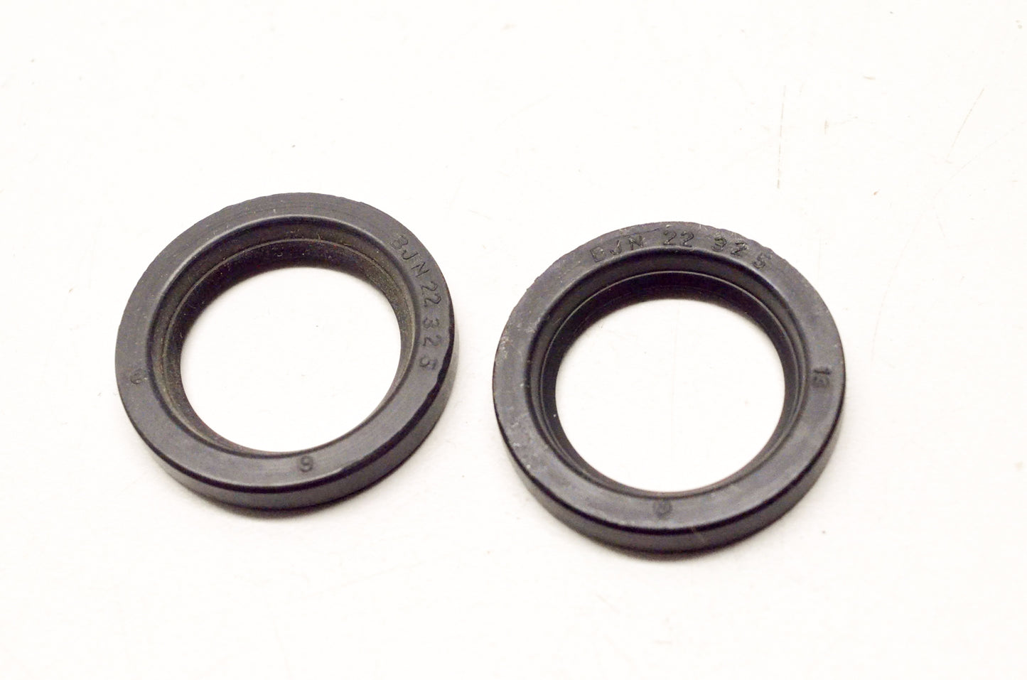 OEM Kawasaki 92049-1103 Rear Wheel Hub Seals Qty 2 NOS
