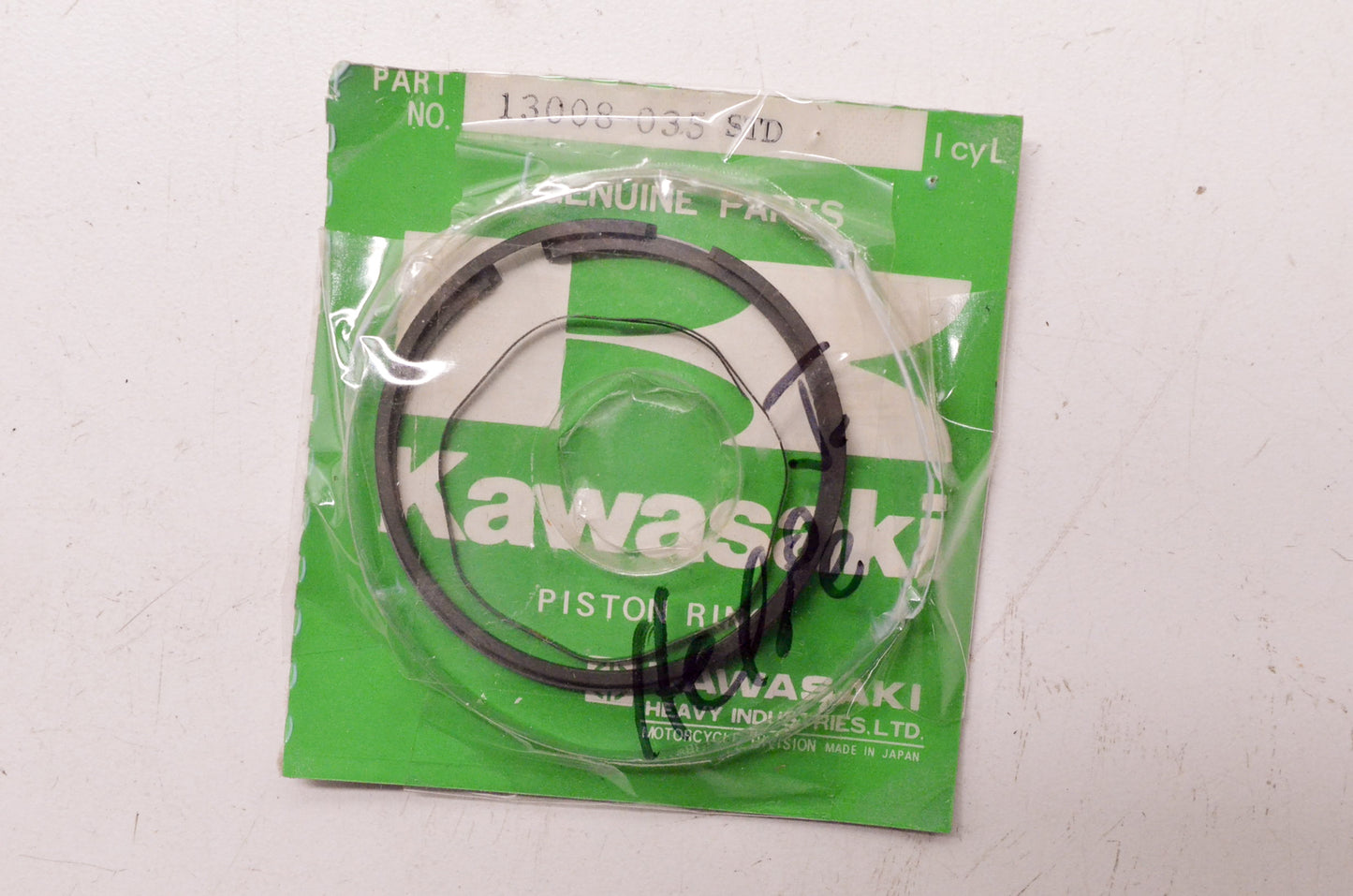 OEM Kawasaki 13008-035 STD Piston Ring Kit NOS