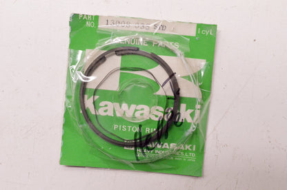 OEM Kawasaki 13008-035 STD Piston Ring Kit NOS