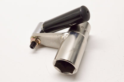 K&L 37-9889 Socket NOS