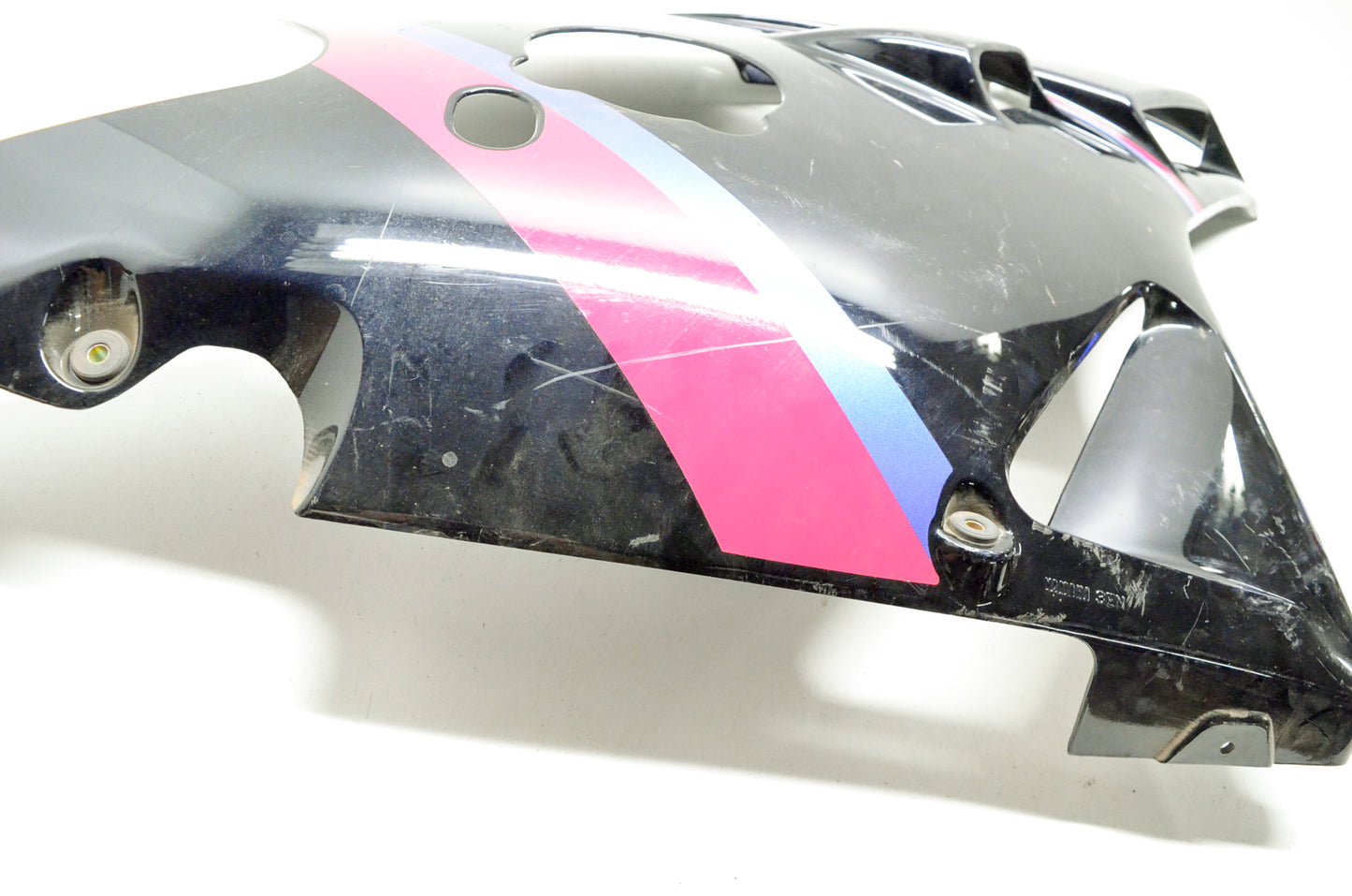 OEM Yamaha 3EN-Y283K-GE Right Lower Fairing Cowl