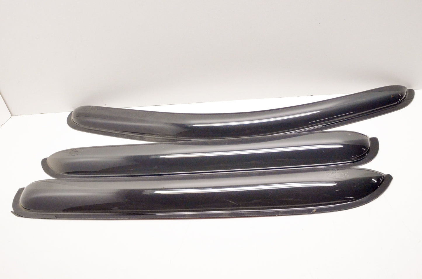 Auto Ventshade Company 94515 Ventvisor Deflector Chevrolet 2007 NOS