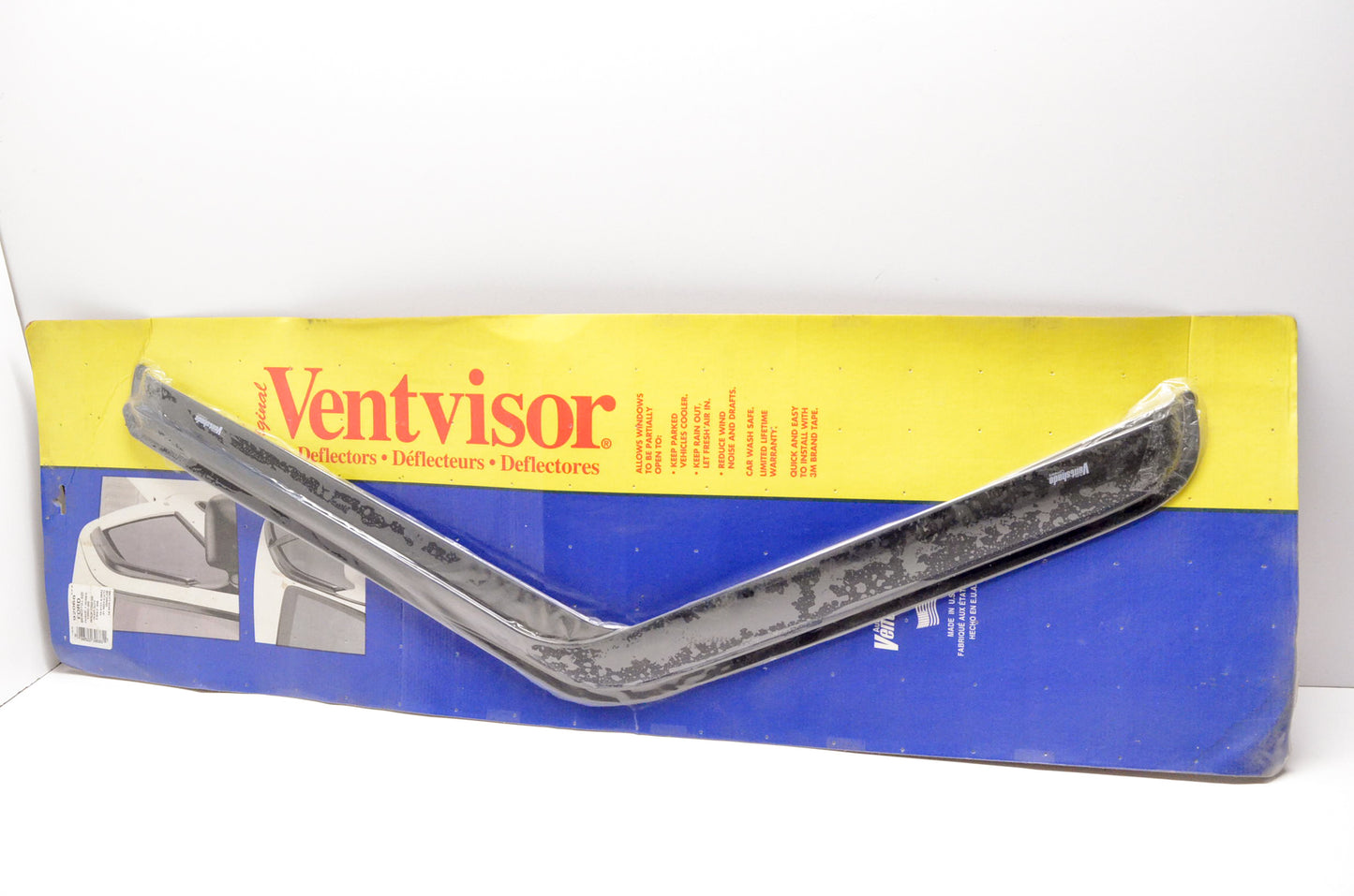 Auto Ventshade Company 92068 Ventvisor Deflector Ford NOS