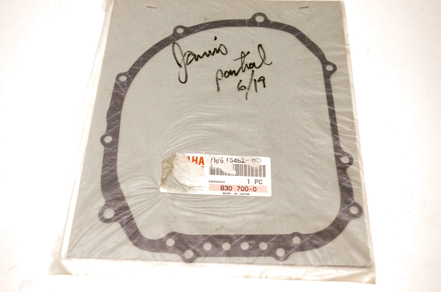 OEM Yamaha 1WG-15462-00-00 Crankcase Cover Gasket NOS