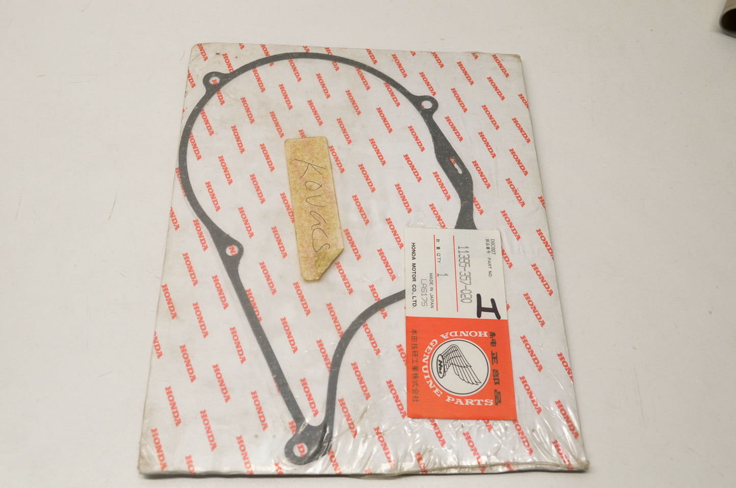 OEM Honda 11395-357-020 Crankcase Gasket NOS