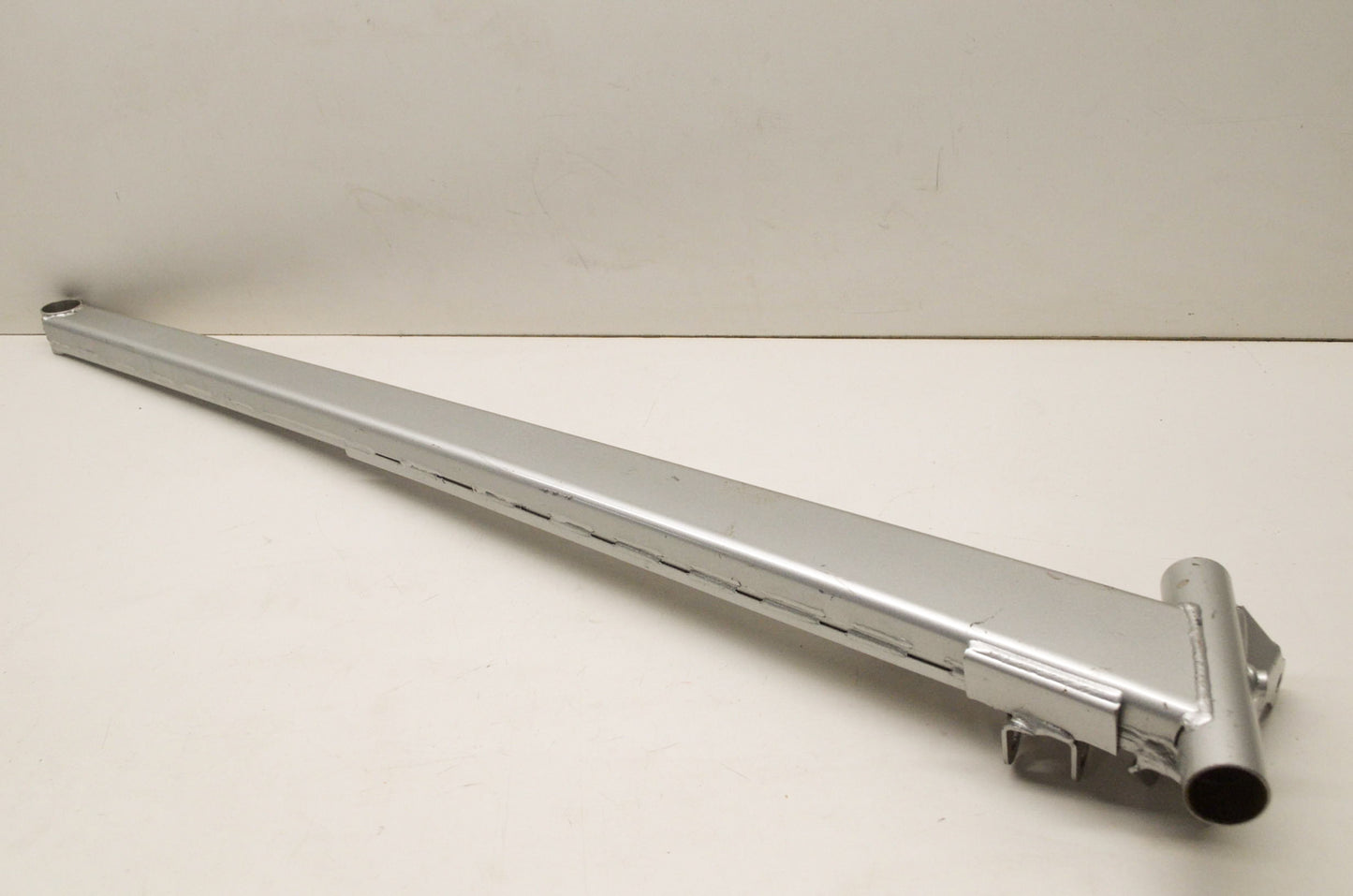 OEM Yamaha 8CR-2382F-20-00 Front Arm NOS
